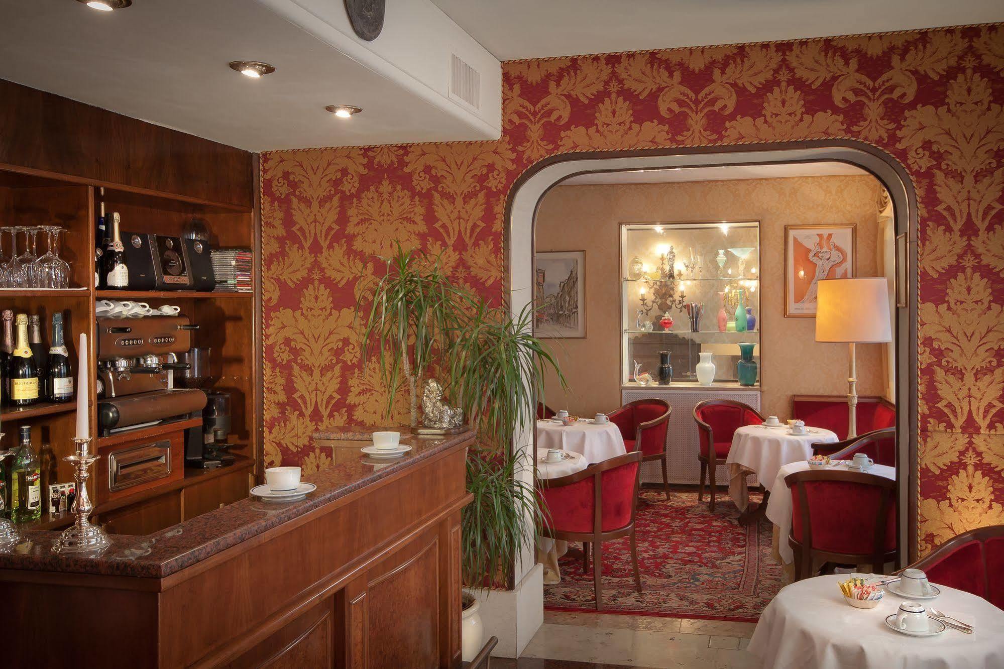 Hotel Bel Sito E Berlino 3*