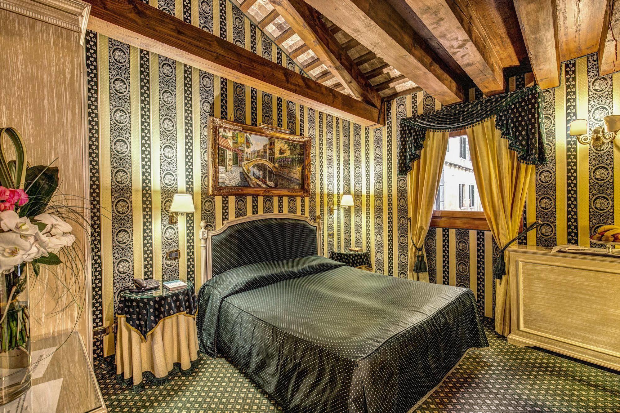 312 Piazza San Marco 3* Venice