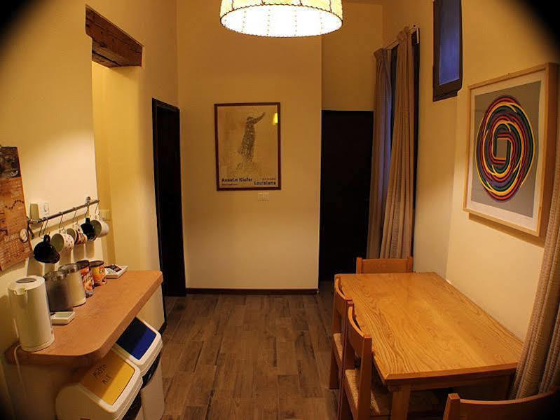 Art Dreams Bed & Breakfast 3*