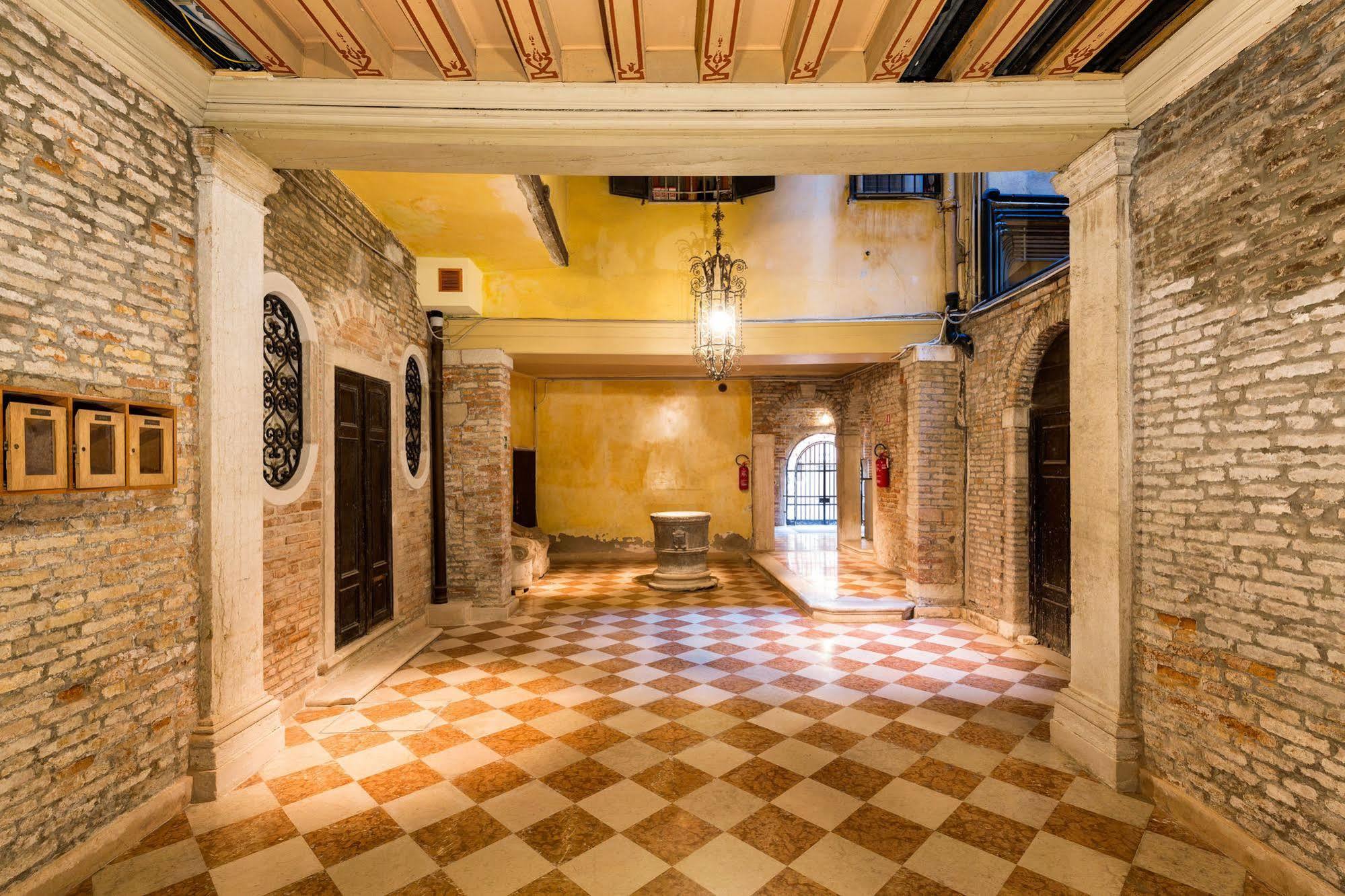 Palazzo San Marco: Historic With Lift * Venice