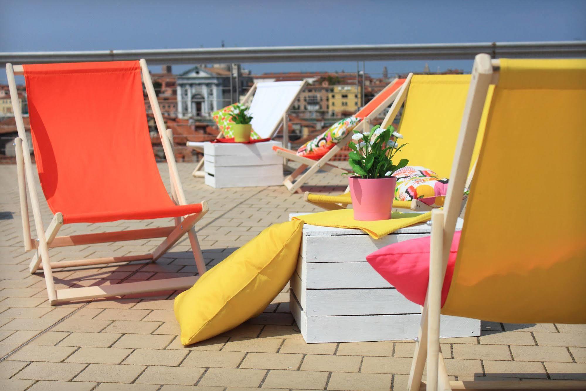 Sunny Terrace Albergue