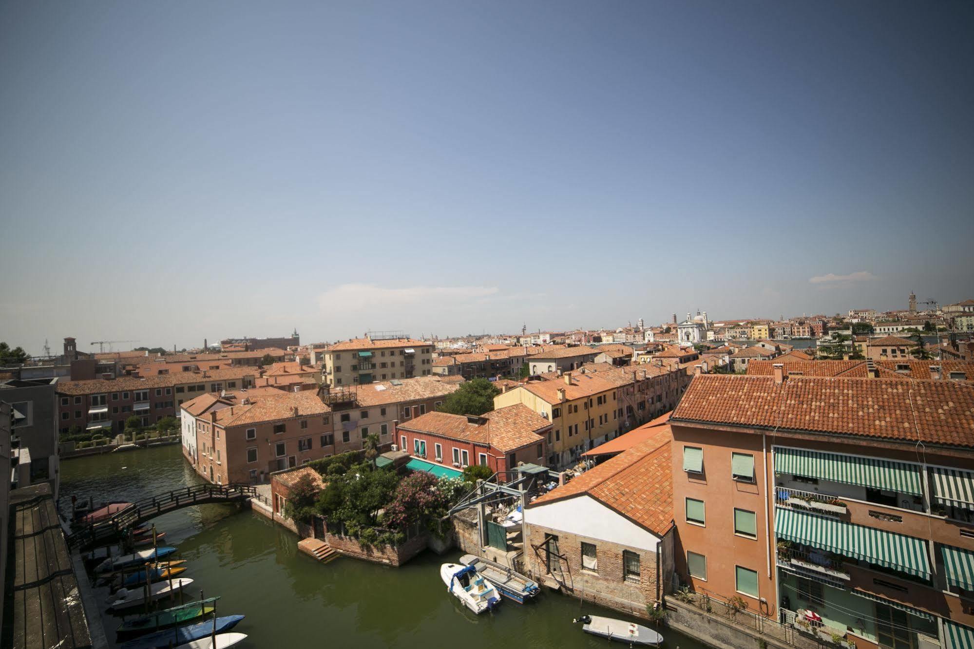 Albergue Sunny Terrace *