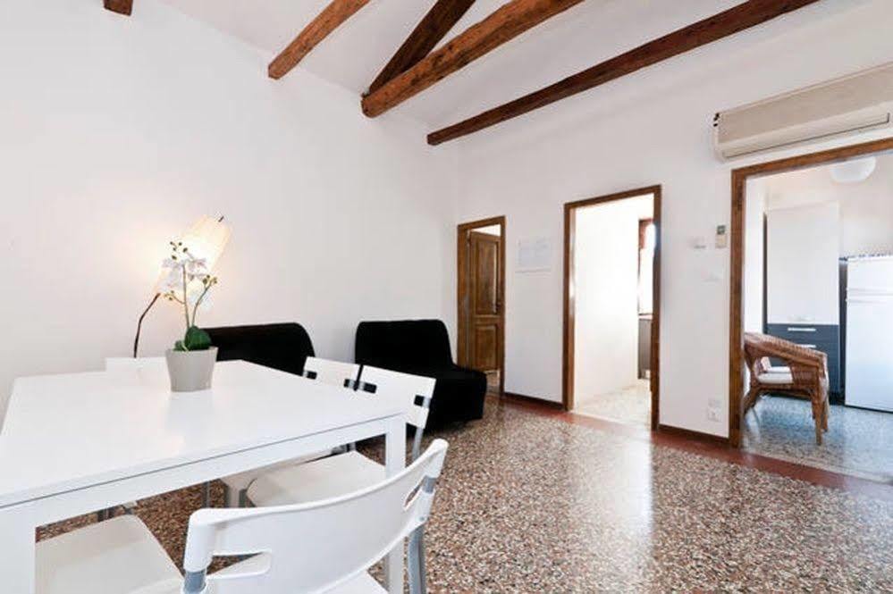 Apartment Ca' Giorgia Balcony House *