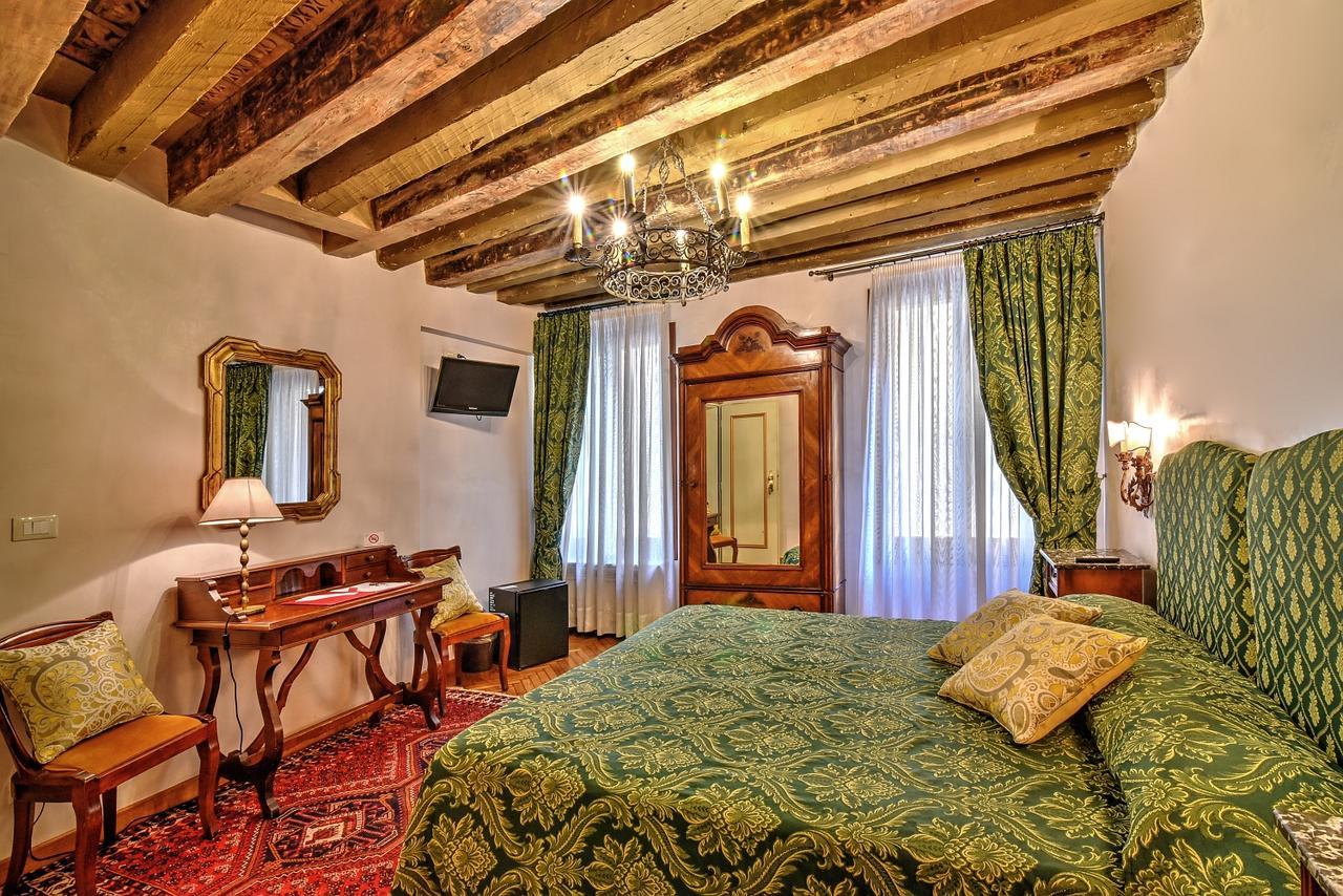 Hotel Bel Sito E Berlino 3*