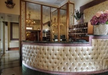 Hotel Arlecchino 3*