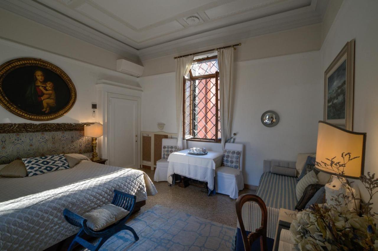 Ca' Della Corte Bed & Breakfast 2*