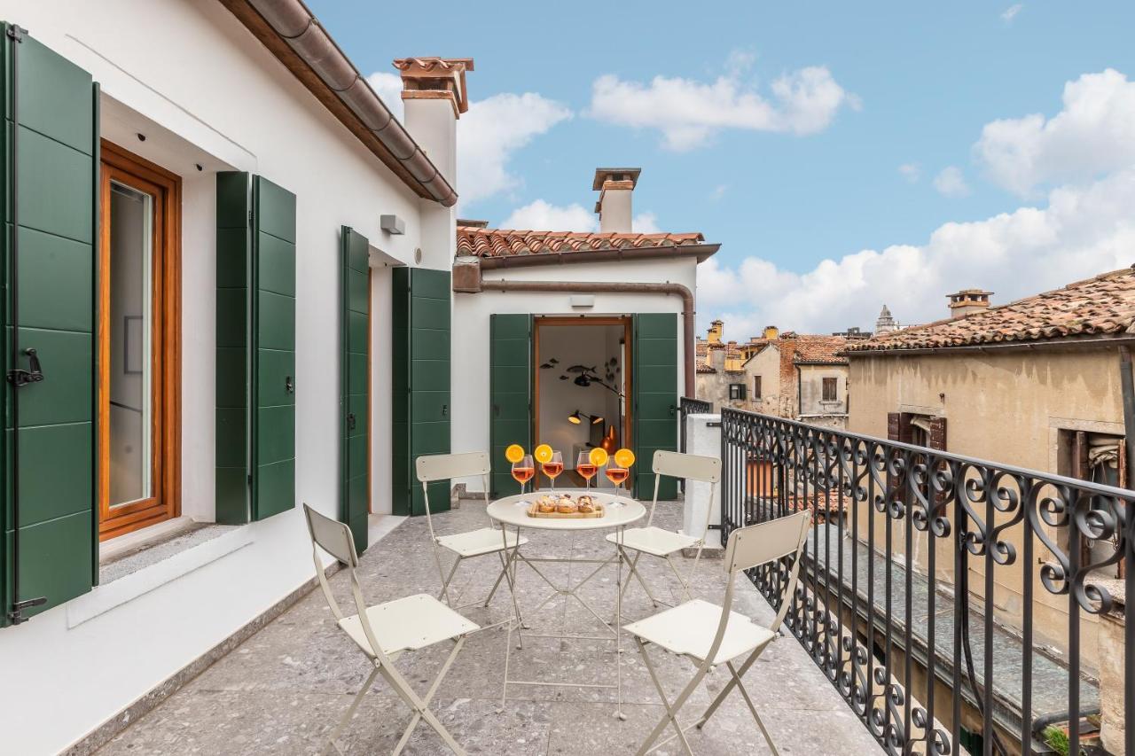 La Bricola Terrace Apartment *