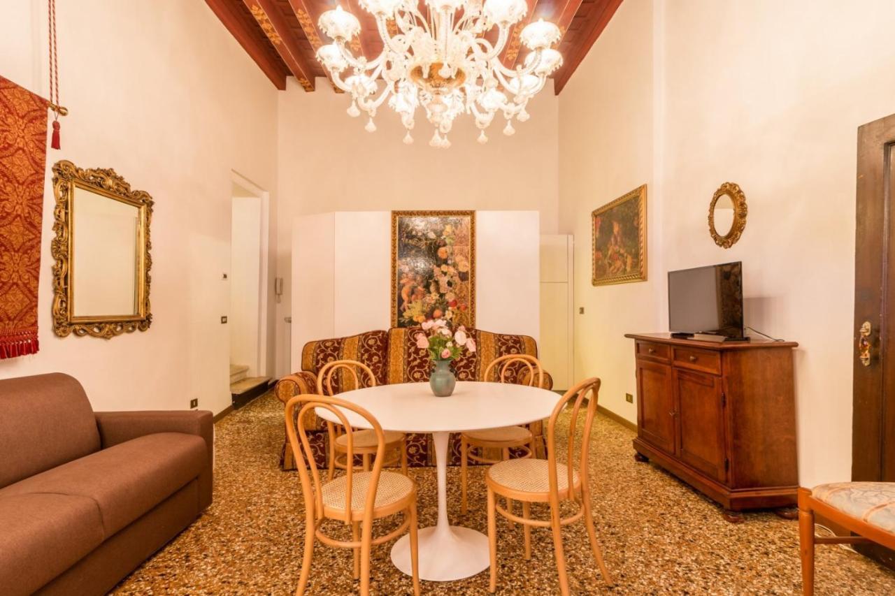 Apartamento Fenice Backstage Over Canal