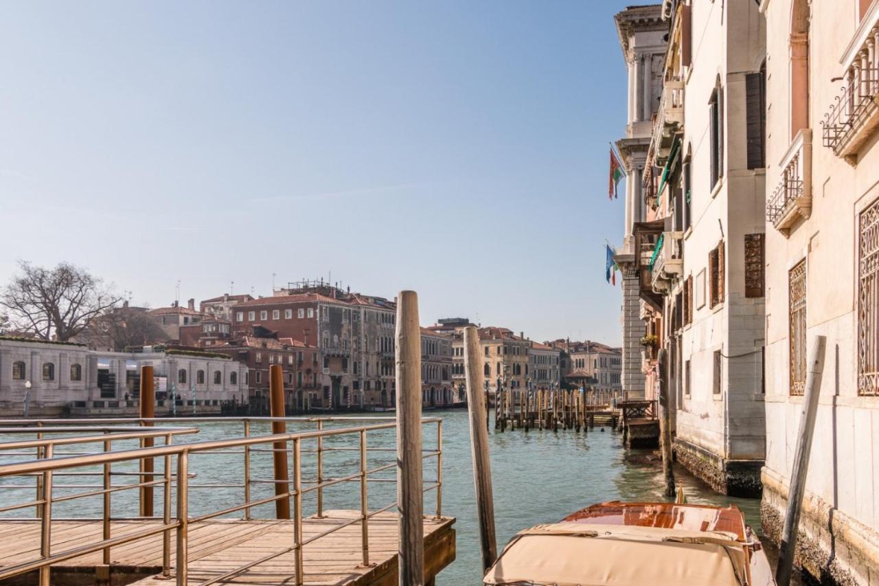 Fenice Backstage Over Canal Apartamento Veneza