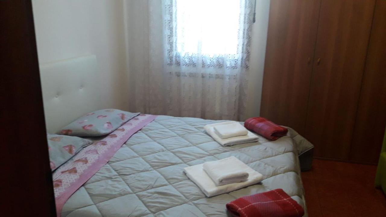 Near Station Santa Lucia Two Bedroom Apartment