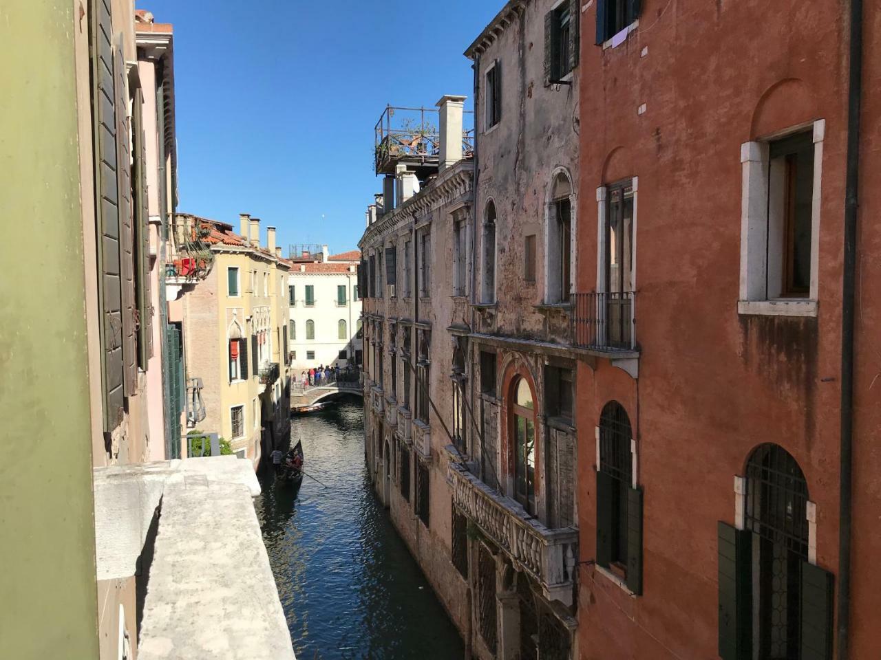 Luxury Venetian 2*