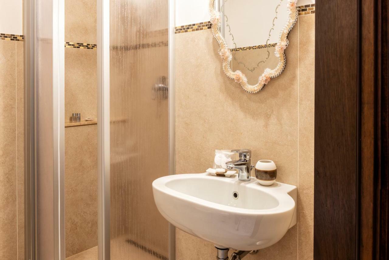 Casa de hóspedes Luxury Venetian 2*