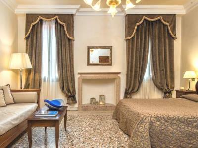 Dell'opera 3* Veneza