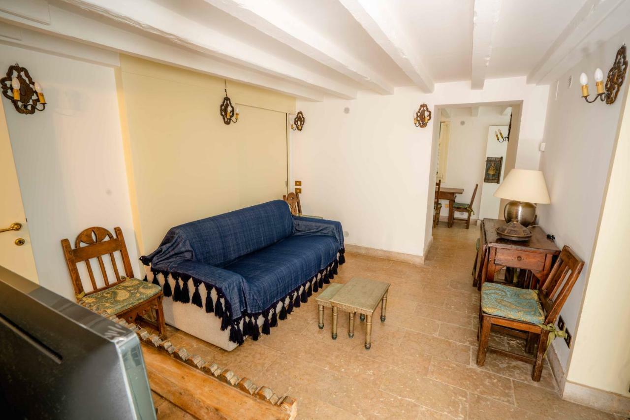 Casetta Della Fontana Apartment *