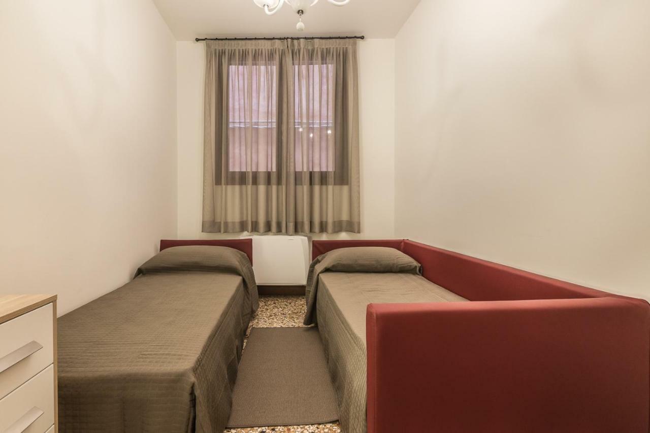 Ca' Del Monastero 4 Collection Up To 8 Guests With Lift Apartment Venice