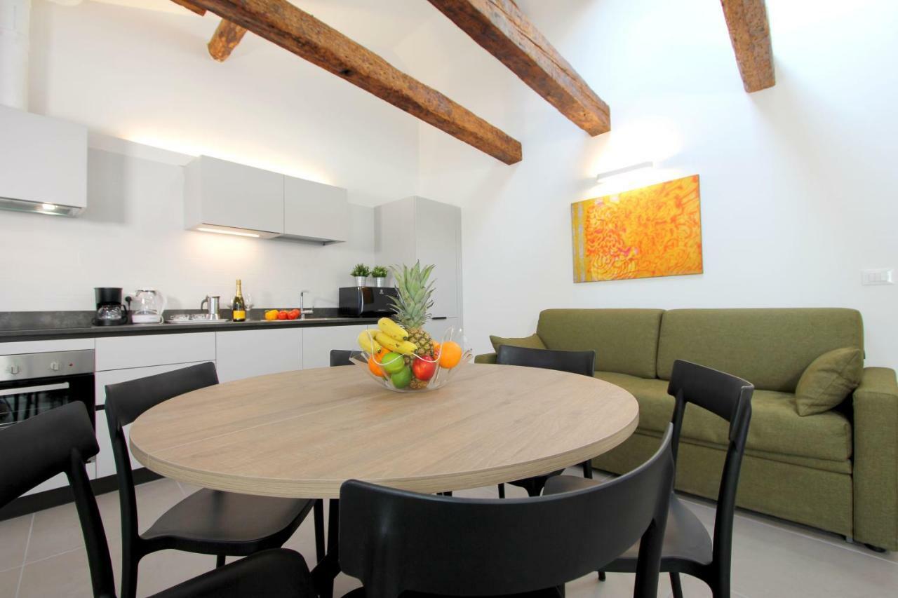 Degli Artisti Apartment *