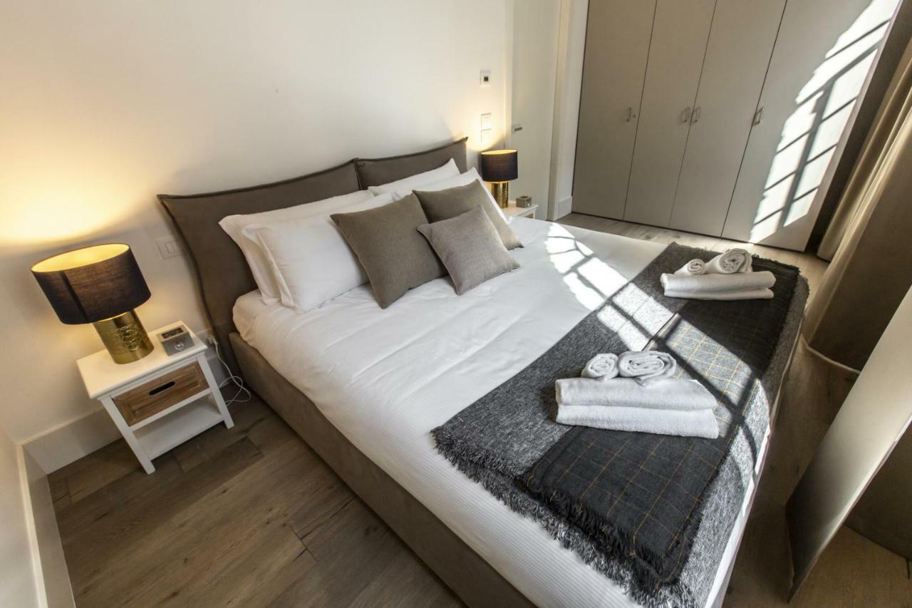 Apartment Elegant Fornasa Vecia, Canal View With A Beautiful Garden R&r Venice