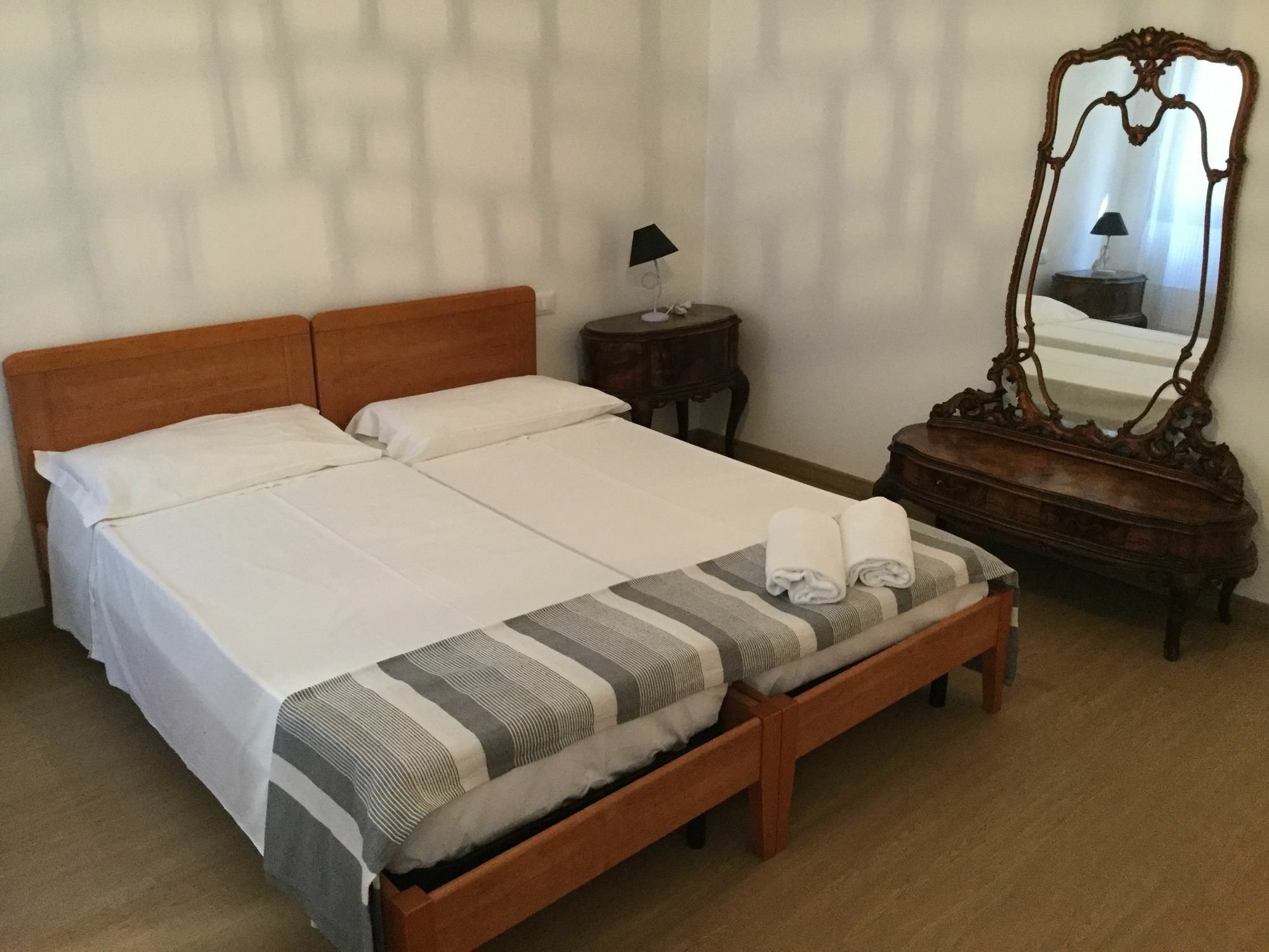 Apartment Ormesini *