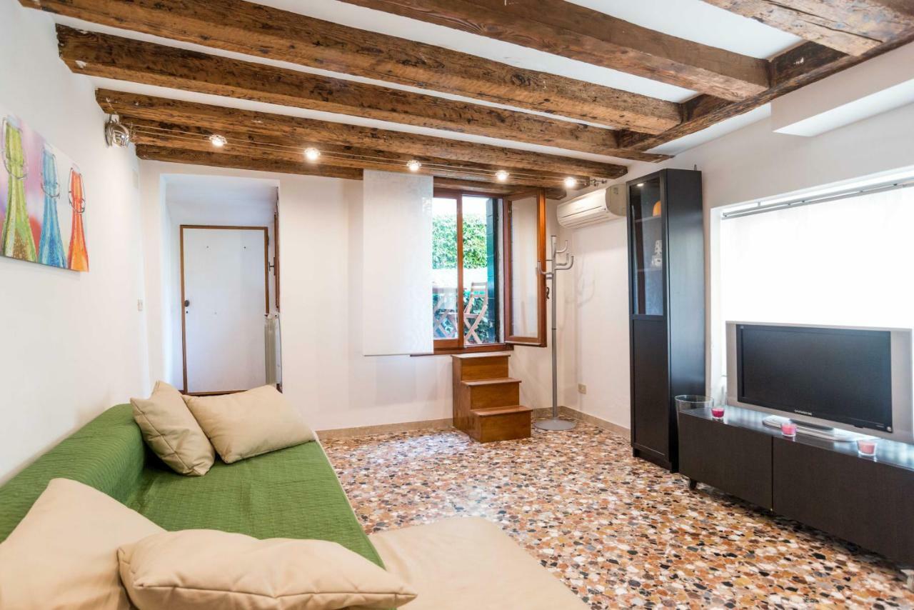 In The House * Venezia