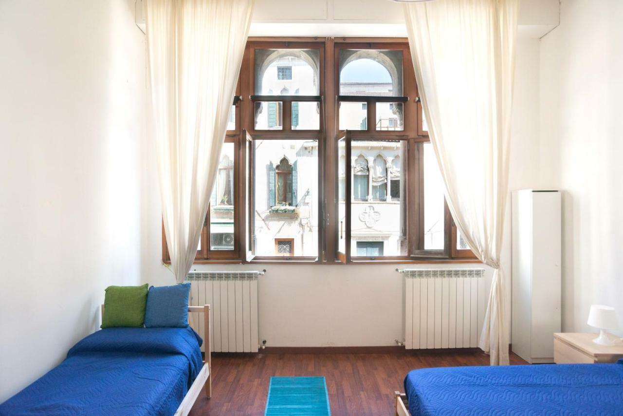 In The House * Venezia