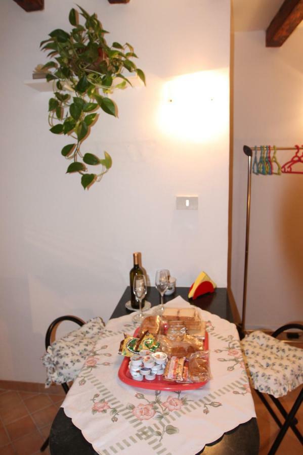 Apartment High Hopes *
