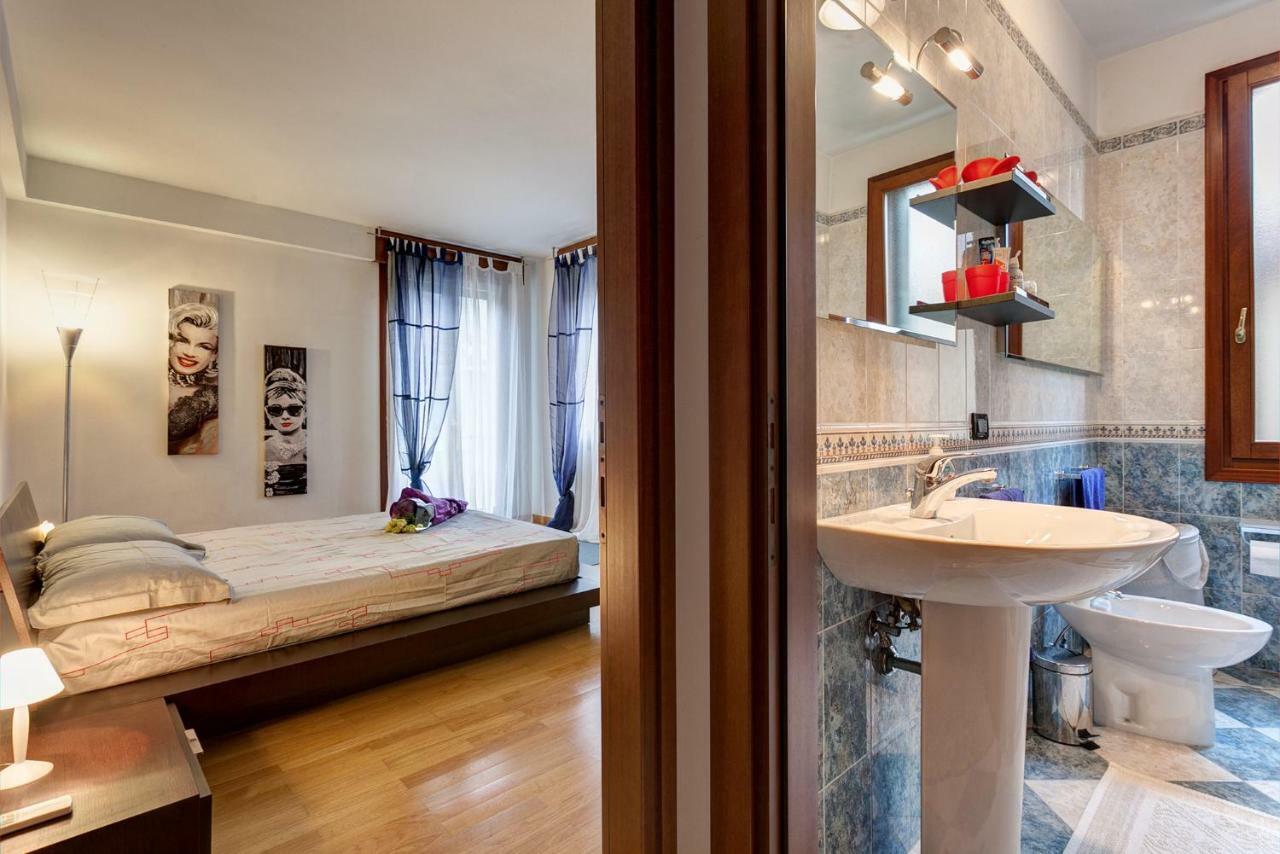Calle Dei Cerchieri Apartment