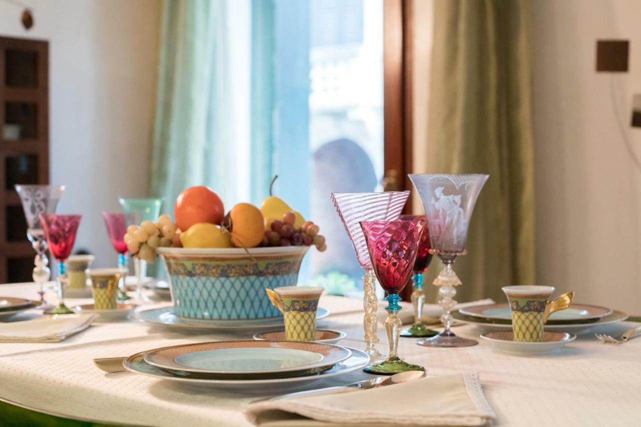 Holiday home Casa Flavia Ai Morosini - Luxury With Canal View *