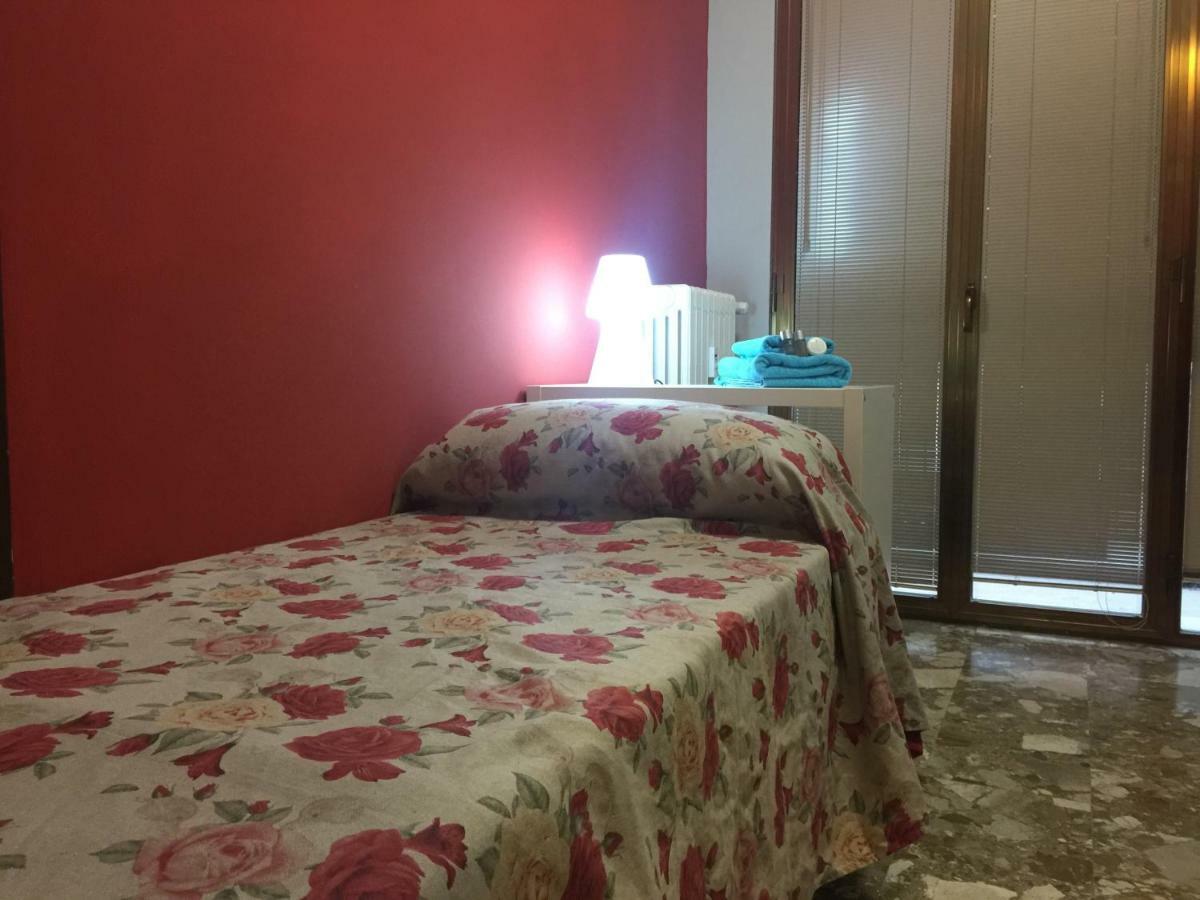 Aurora Hostel Guest house 3*