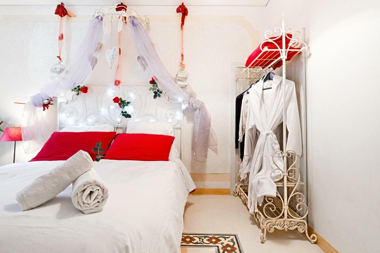Valentina's * Venice