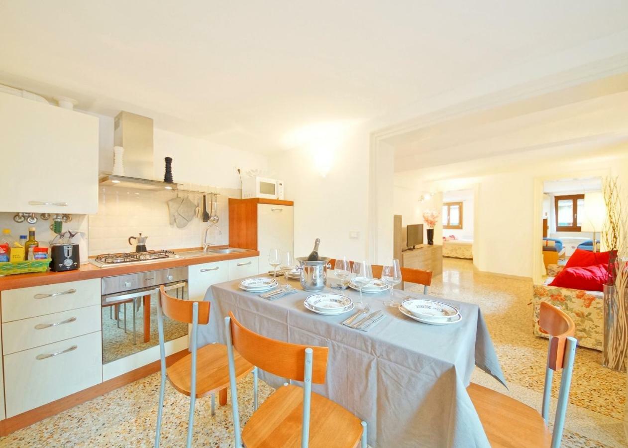 Sant'aponal Rialto Apartment