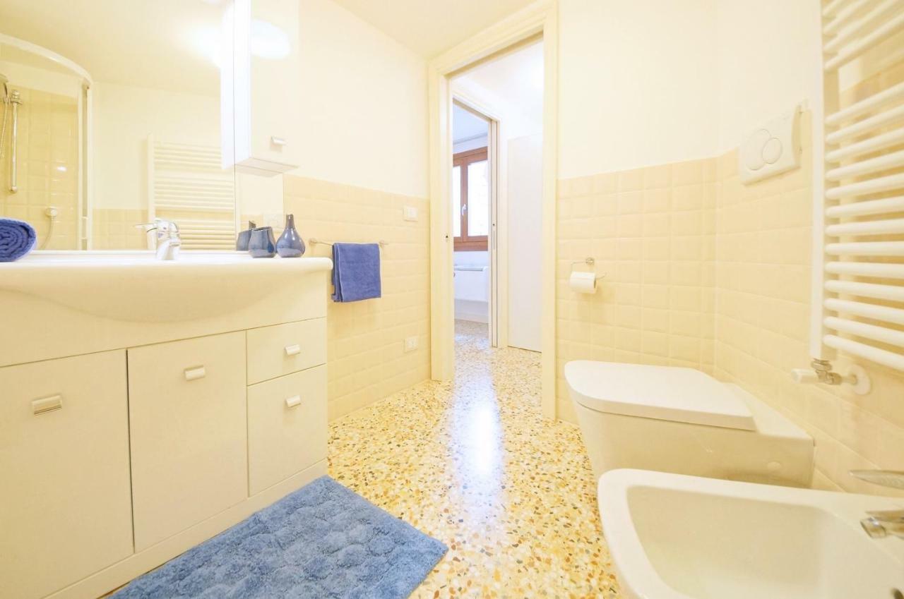 Sant'aponal Rialto Apartment *