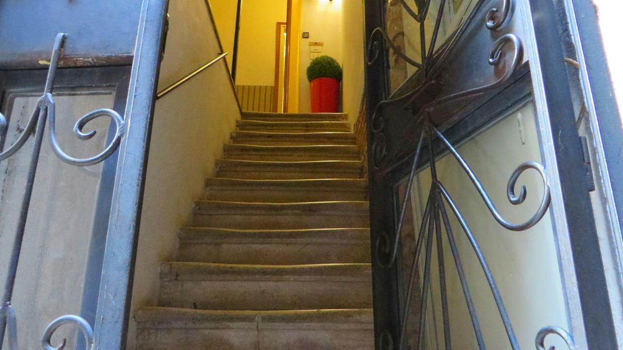 Hotel San Salvador Basic&Local 2 stars Hotel Veneza