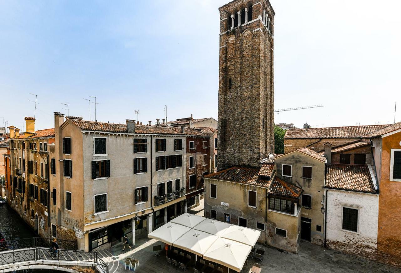 Glass Apartment Venice