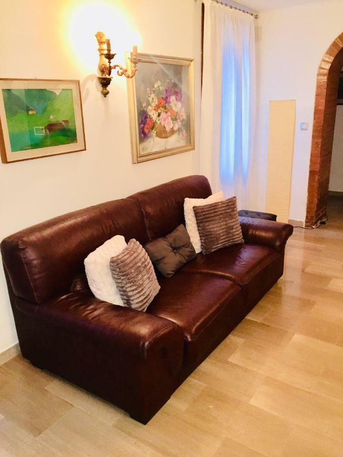 Ca'tronconi Ai Frari Apartamento