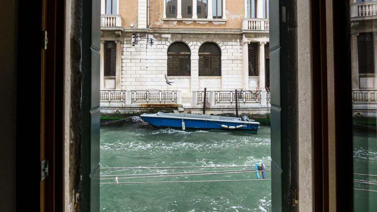 Apartamento La Gondola - Beautiful Canal View *