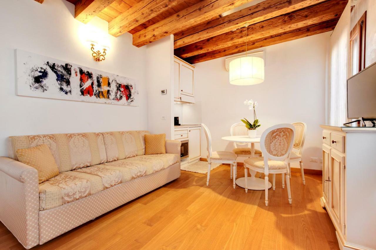 Apartment Nikki House *