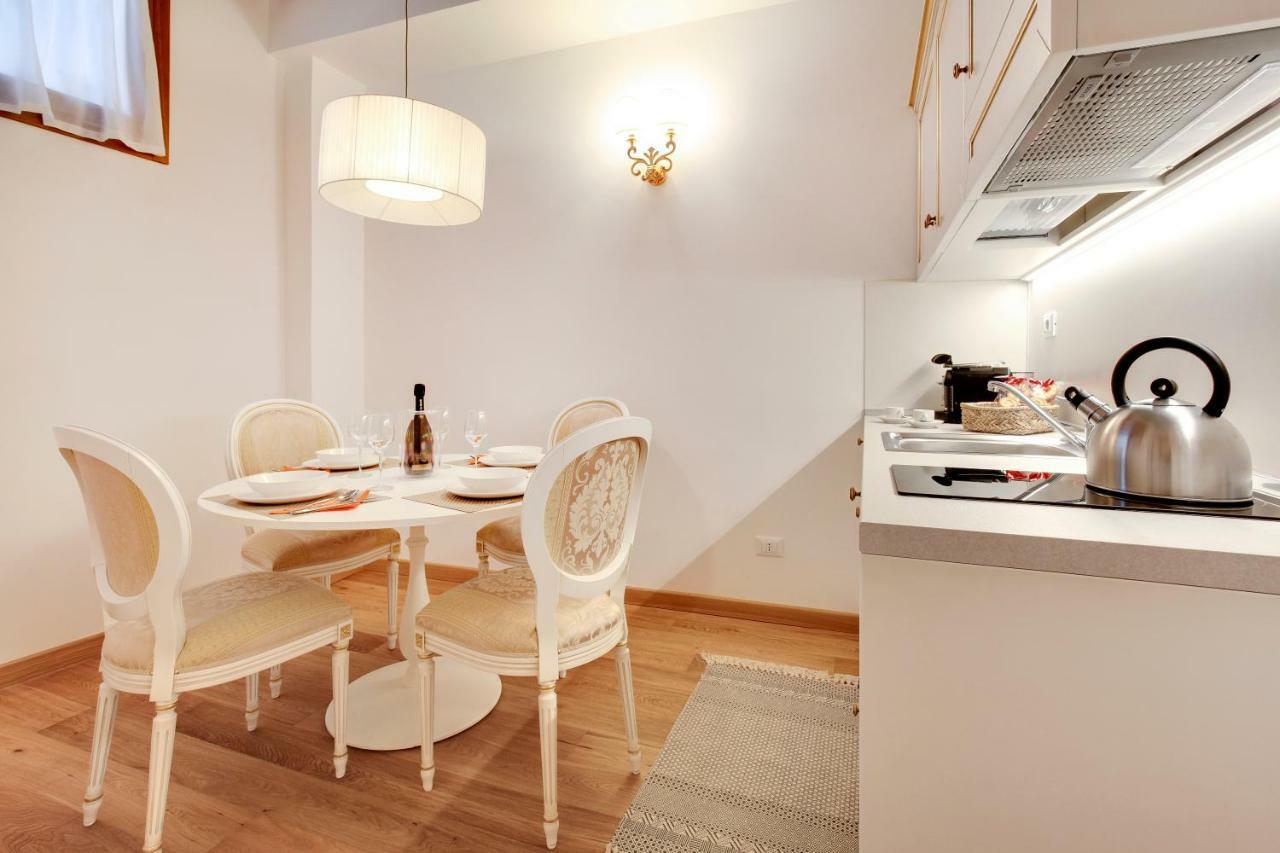 Nikki House Venice