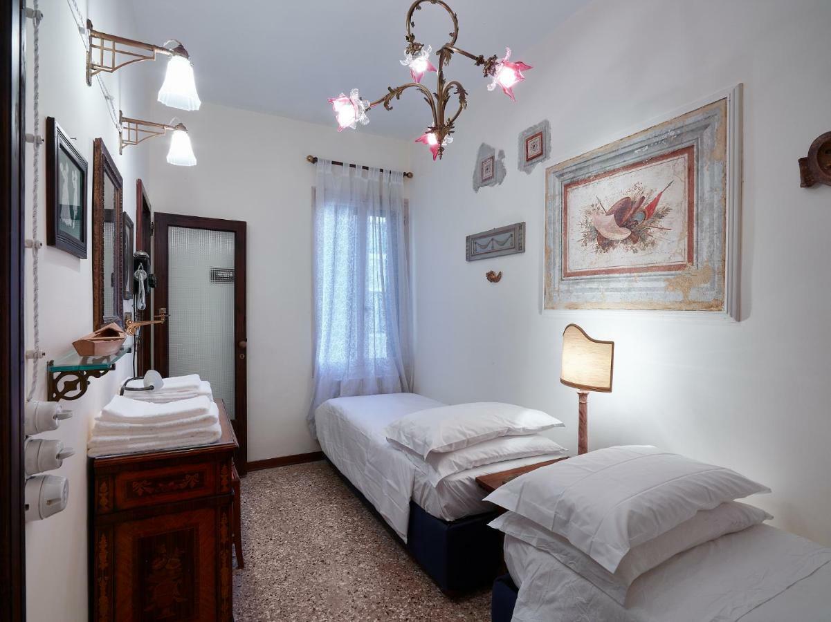 Apartment Palazzo Morosini Brandolin Dimora Romantica Venice