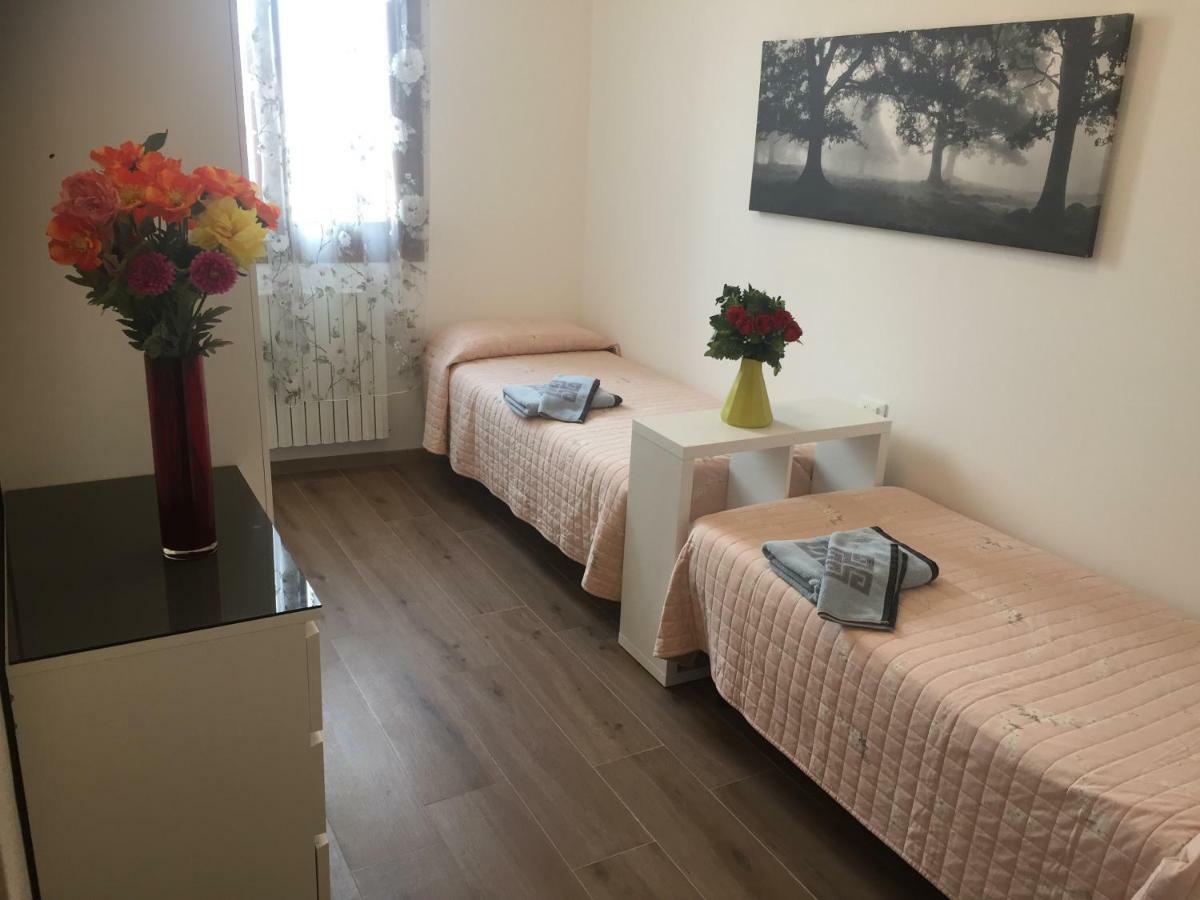 Tintoretto 1 Con Terrazza Sopra Il Tetto, 3 Bagni, 3 Grandi Da Letto, Super Nuovo Apartment *