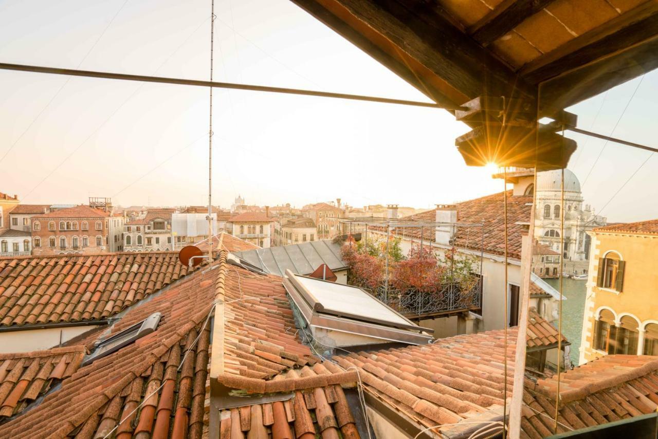 Apartment Romantic Penthouse Venice