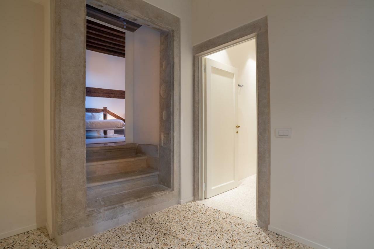 Palazzo Vendramin Costa