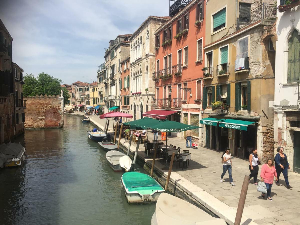 Tintoretto 1 Con Terrazza Sopra Il Tetto, 3 Bagni, 3 Grandi Da Letto, Super Nuovo * Venice