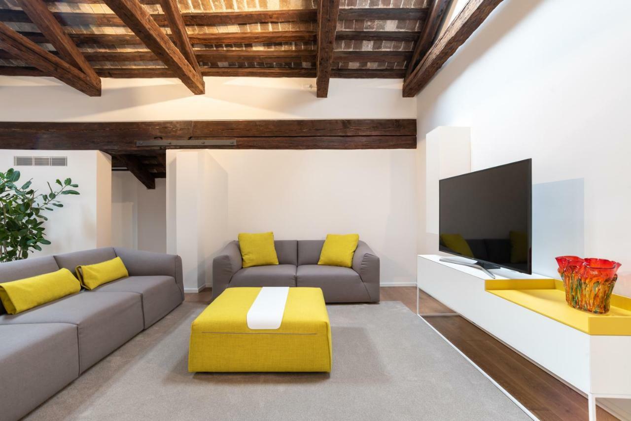 Apartment Palazzo Vendramin Costa
