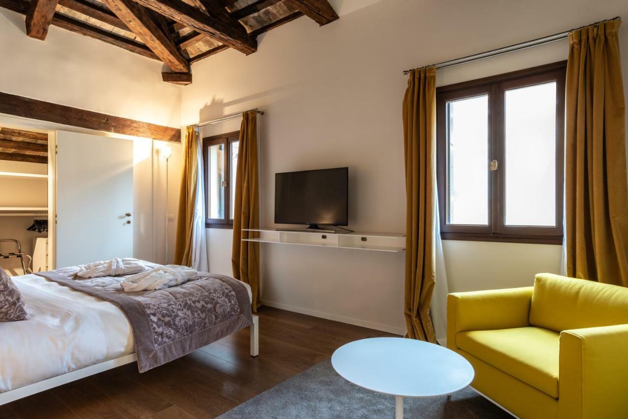 Palazzo Vendramin Costa Apartment Venice