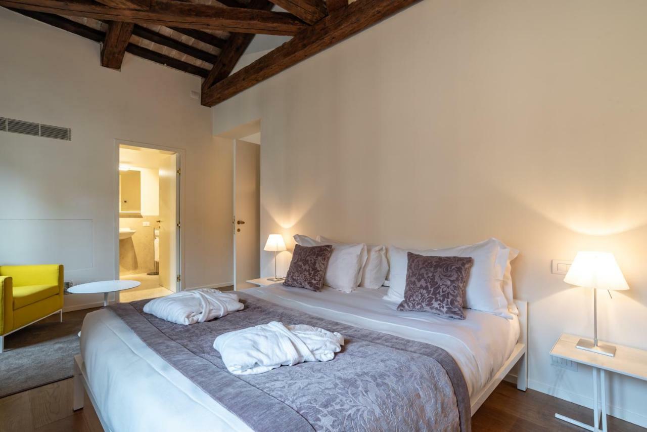 Palazzo Vendramin Costa