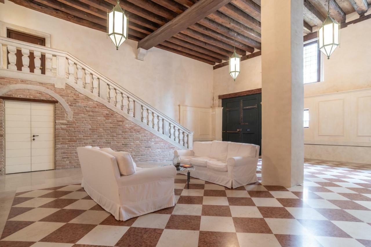 Palazzo Vendramin Costa Apartment Venice
