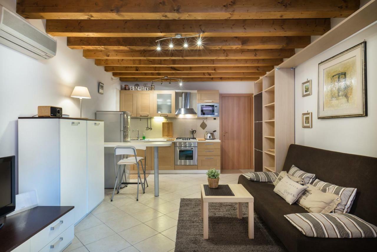 Apartment Duplex At The Entrance To 2 Bathroom And Terrace *