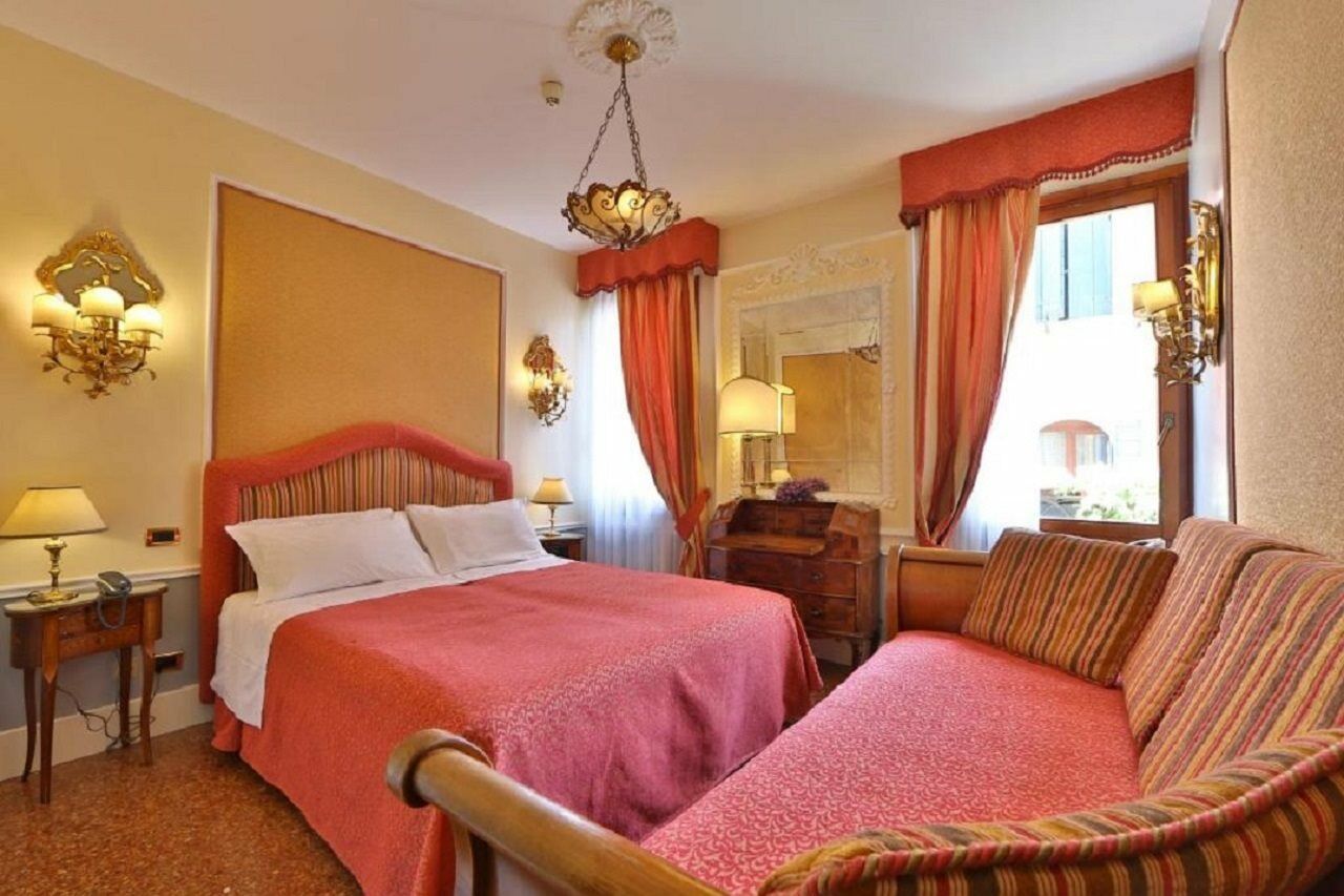 Hotel Arlecchino