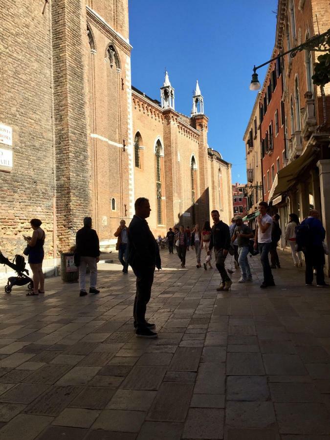 Ca'tronconi Ai Frari * Veneza