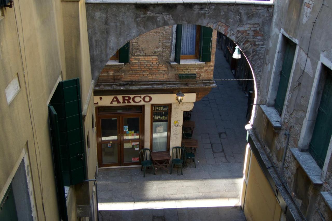 Melusina Rialto *